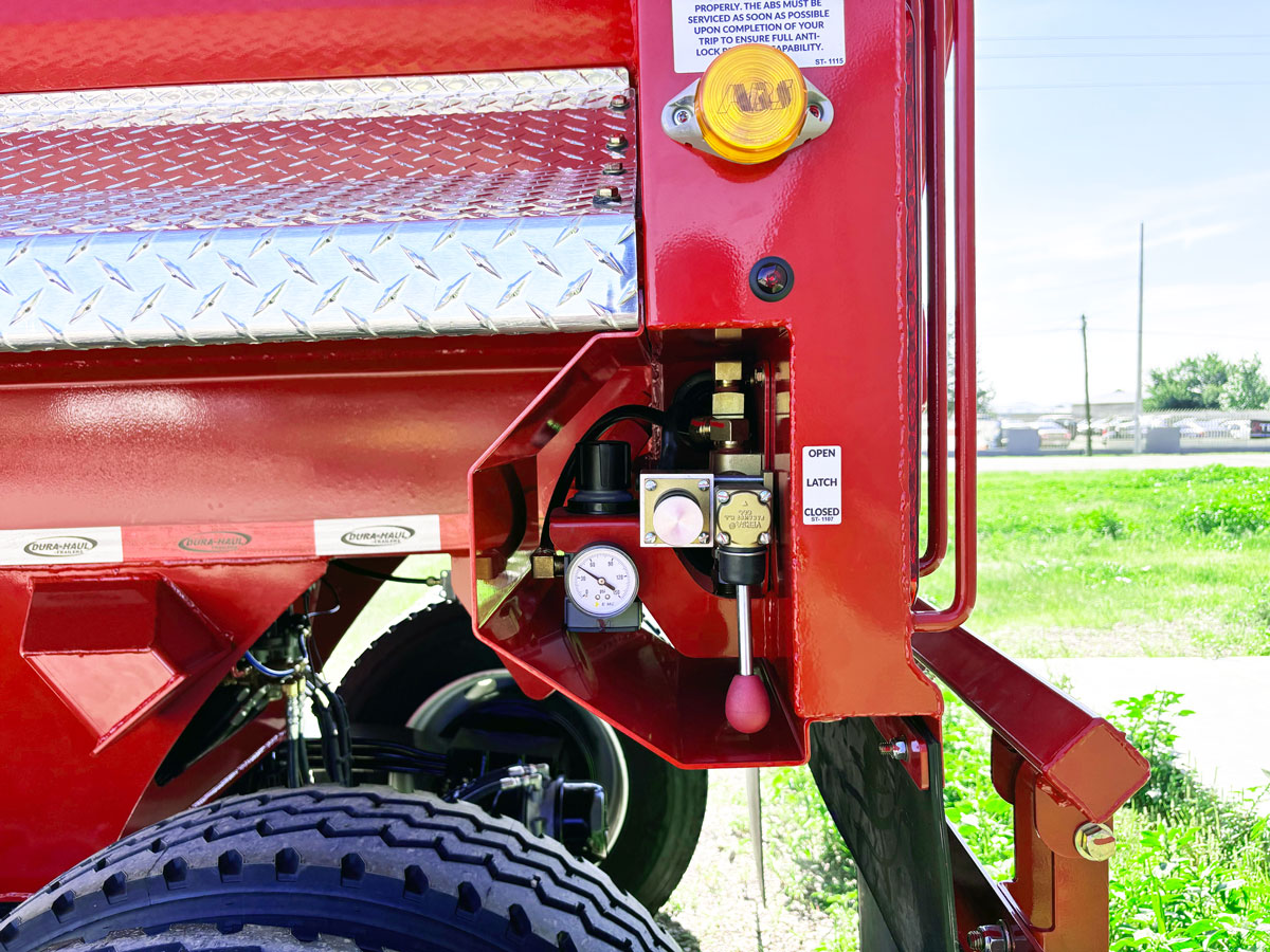 ELD End Dump Red Front Detail