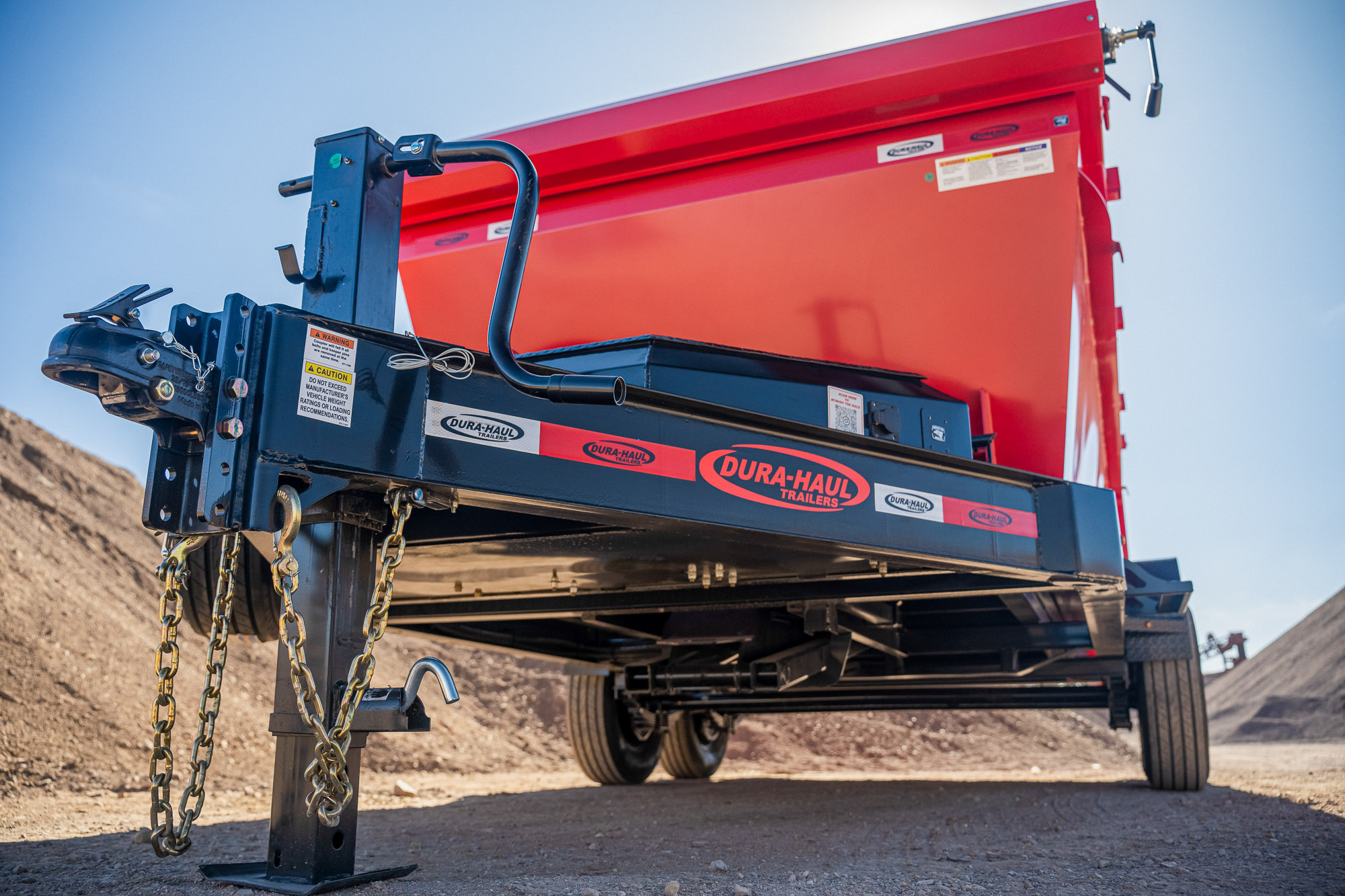 RRO-Rolloff Dumpster Trailer Red Beam Detail
